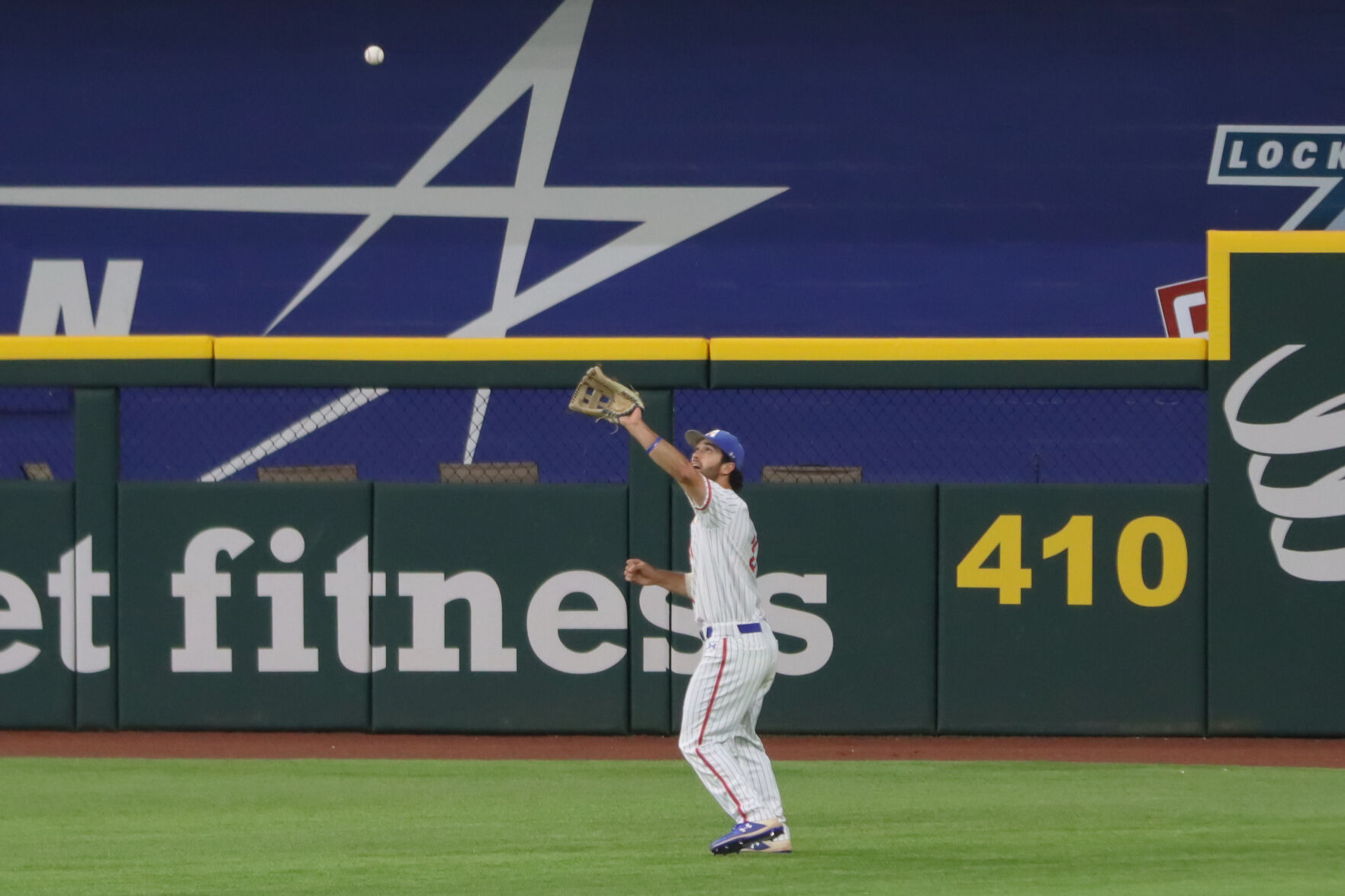 Photos: Mavericks lose 8-4 against Texas A&M University despite early lead
